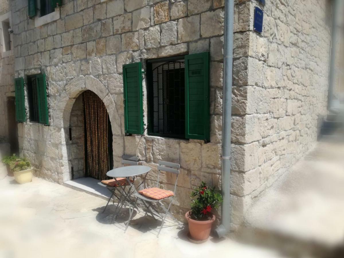 ברלה Studio Apartment Jelinek מראה חיצוני תמונה