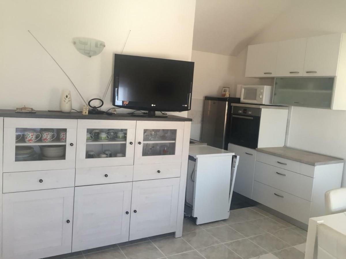 ברלה Studio Apartment Jelinek מראה חיצוני תמונה